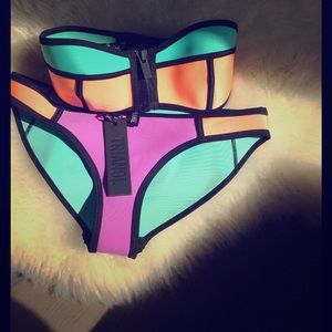 TRIANGL strapless bikini set